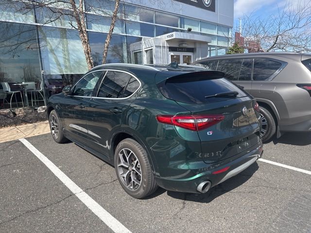 Used 2020 Alfa Romeo Stelvio Ti w/ Active Blind Spot Package image 5