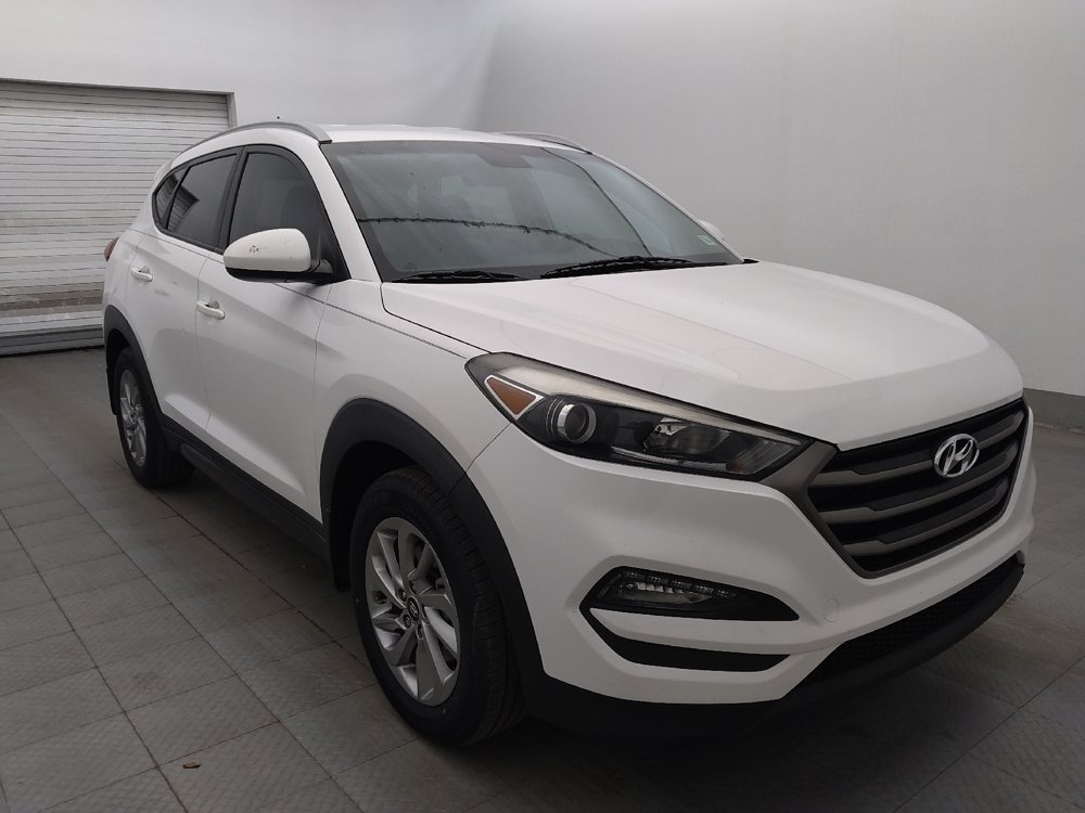 Used 2016 Hyundai Tucson SE w/ Option Group 02 FWD image 13