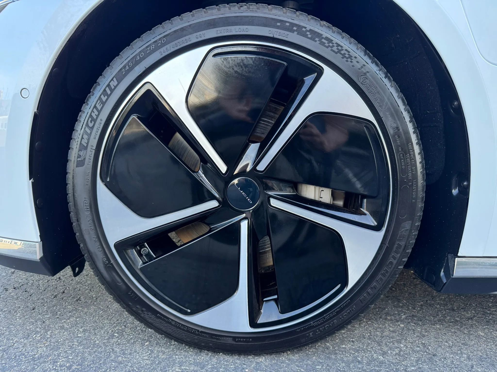 Used 2023 Lucid Air Pure image 17