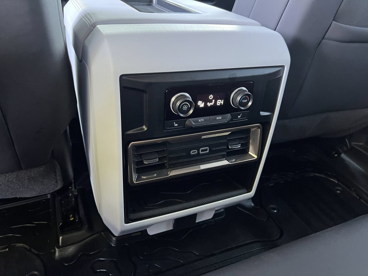 Used 2025 GMC Hummer EV 3X AWD/4WD image 30
