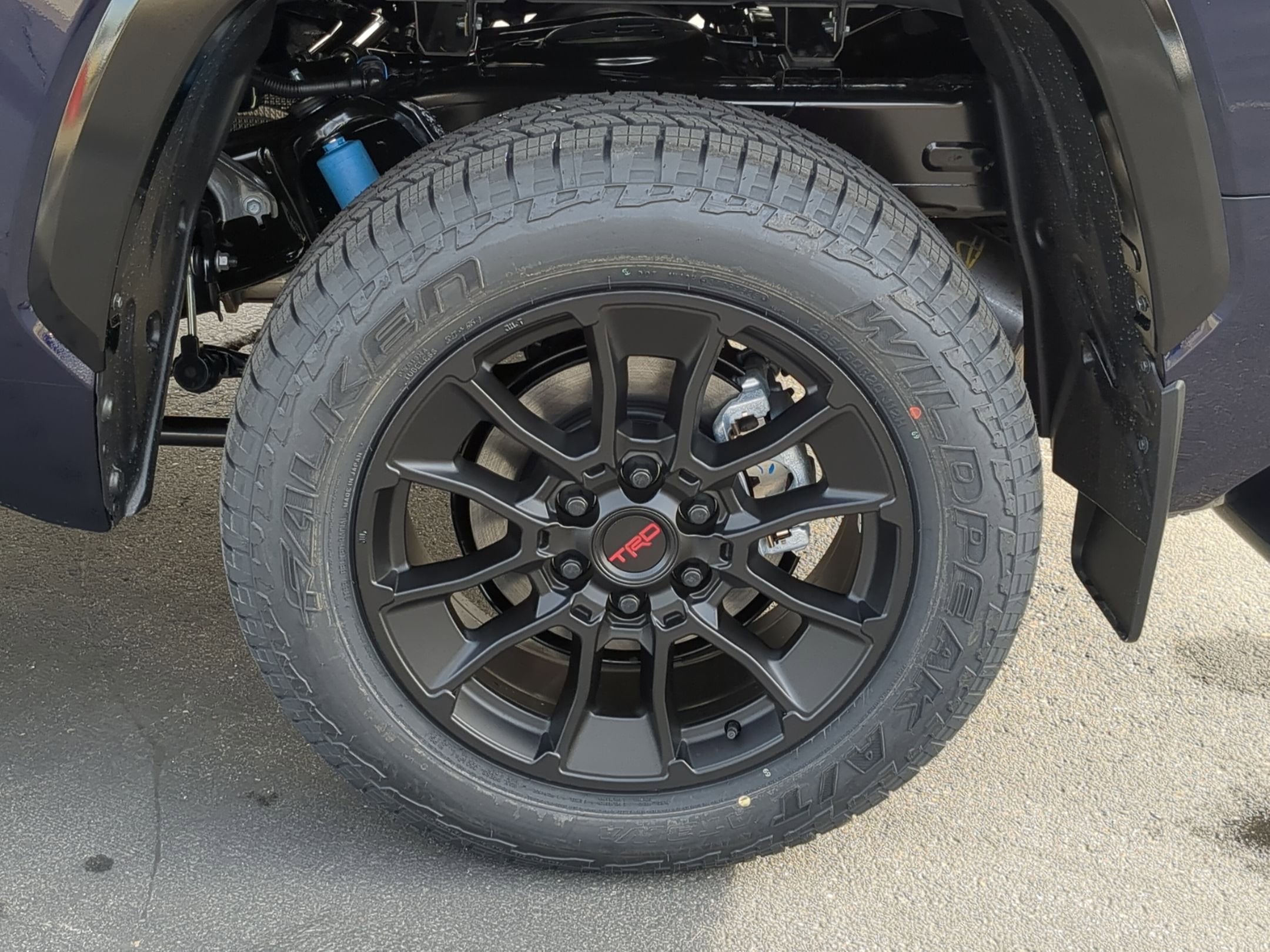 New 2026 Toyota Tundra Platinum w/ TRD Off-Road Package AWD/4WD image 20