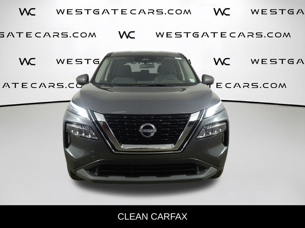 Used 2023 Nissan Rogue SV image 4
