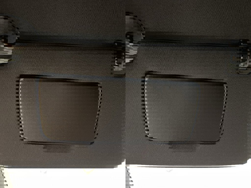 New 2025 Chevrolet Equinox ACTIV w/ Safety and Technology Package image 27