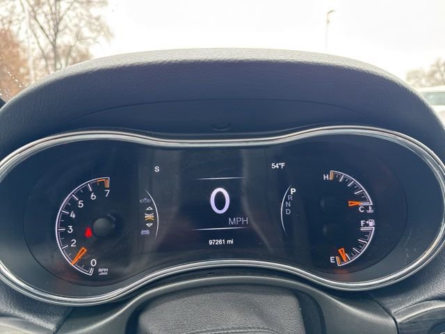 Used 2021 Jeep Grand Cherokee Limited image 11