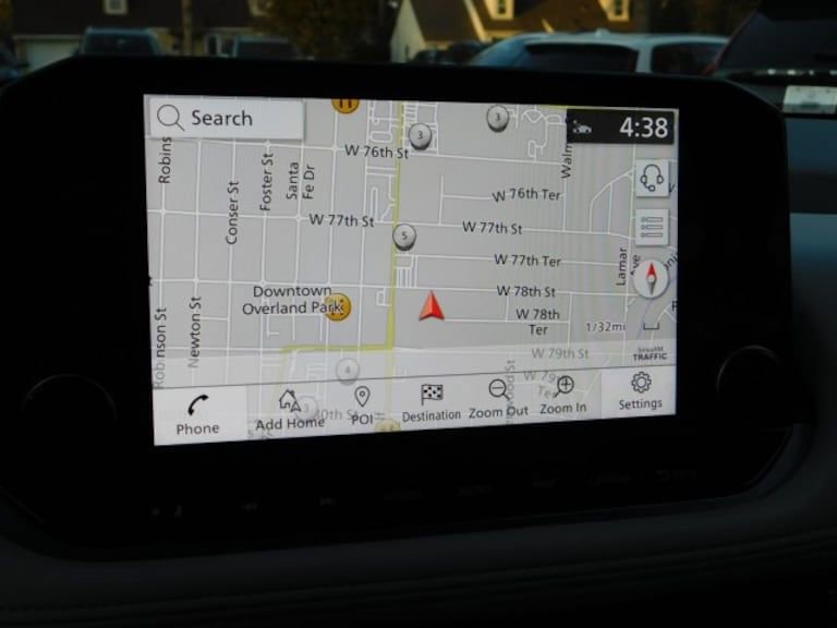 Used 2023 Nissan Rogue SL w/ SL Premium Package image 18