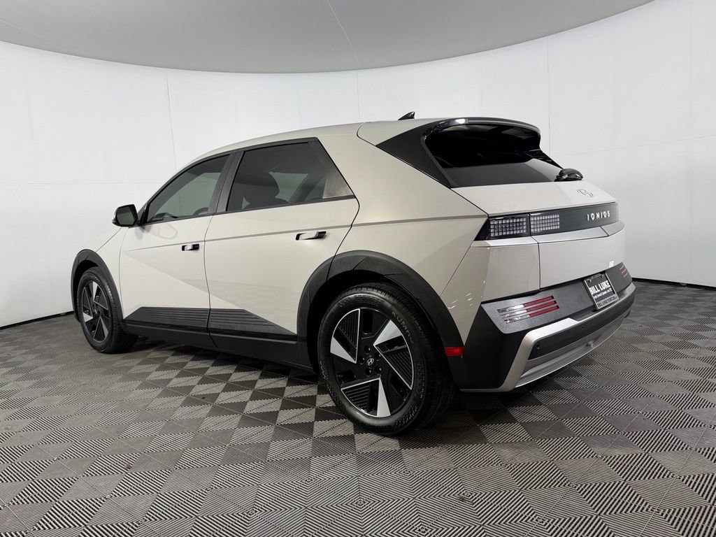 Used 2025 Hyundai Ioniq 5 SE RWD image 10