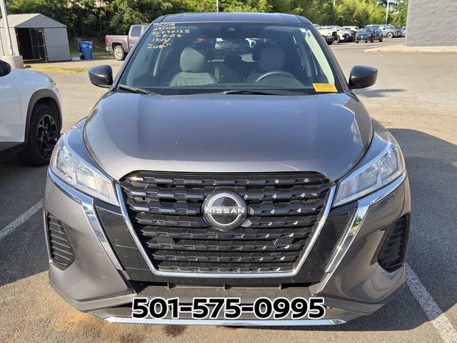 Used 2025 Nissan Kicks Play S FWD image 7