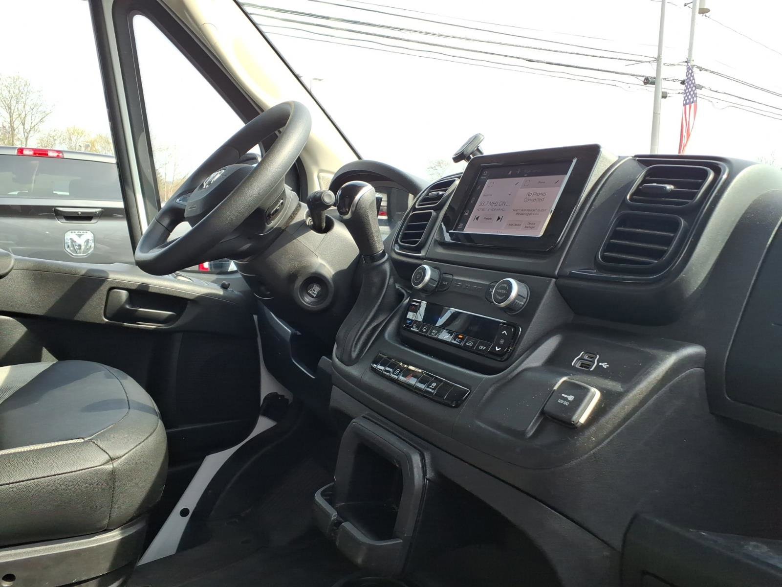 Used 2025 RAM ProMaster 3500 w/ Convenience Group FWD image 24