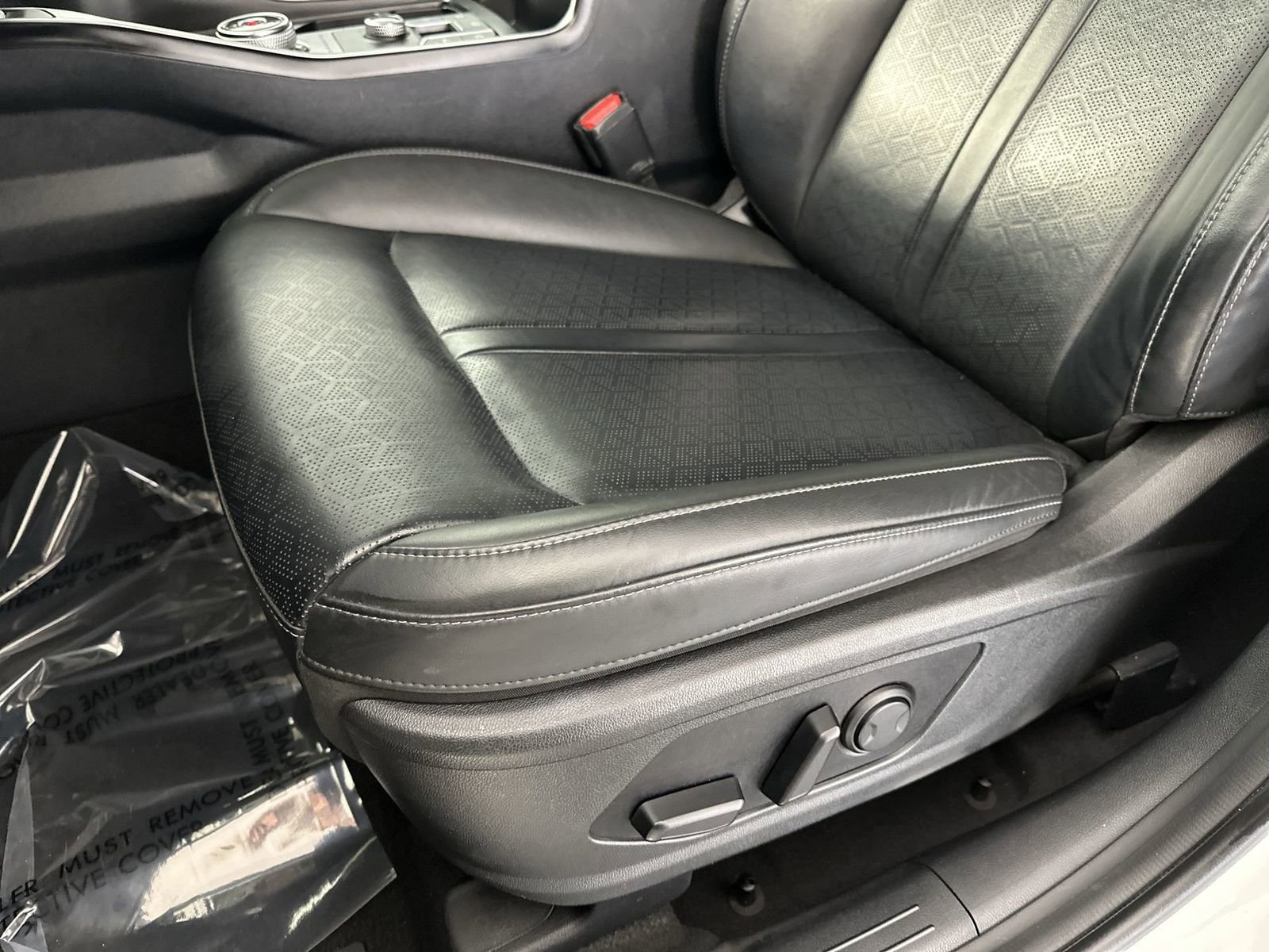 Used 2022 Kia Sorento S image 12