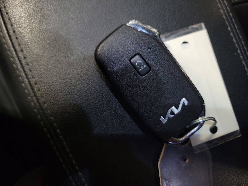 Used 2024 Kia Seltos SX AWD/4WD image 21