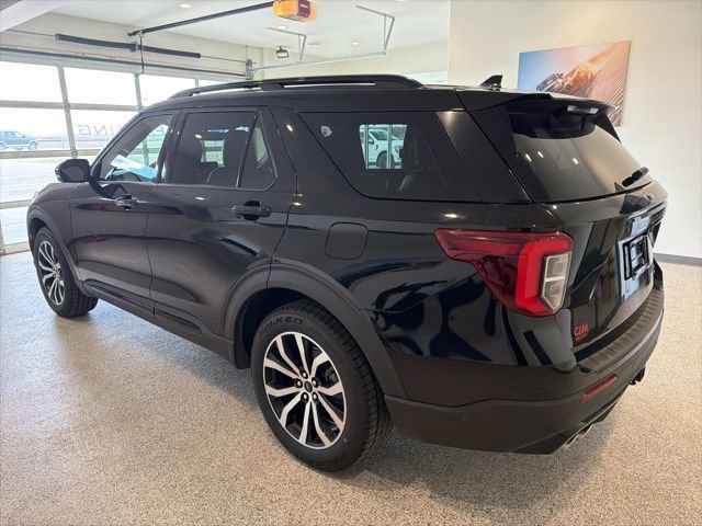 Used 2020 Ford Explorer ST w/ Premium Technology Package AWD/4WD image 4