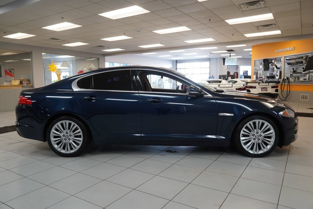 Used 2012 Jaguar XF Portfolio image 16