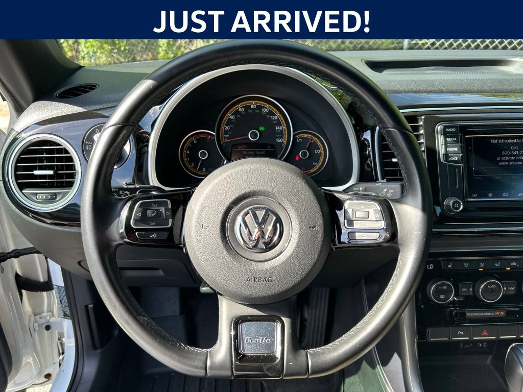 Used 2018 Volkswagen Beetle 2.0T Dune FWD image 10