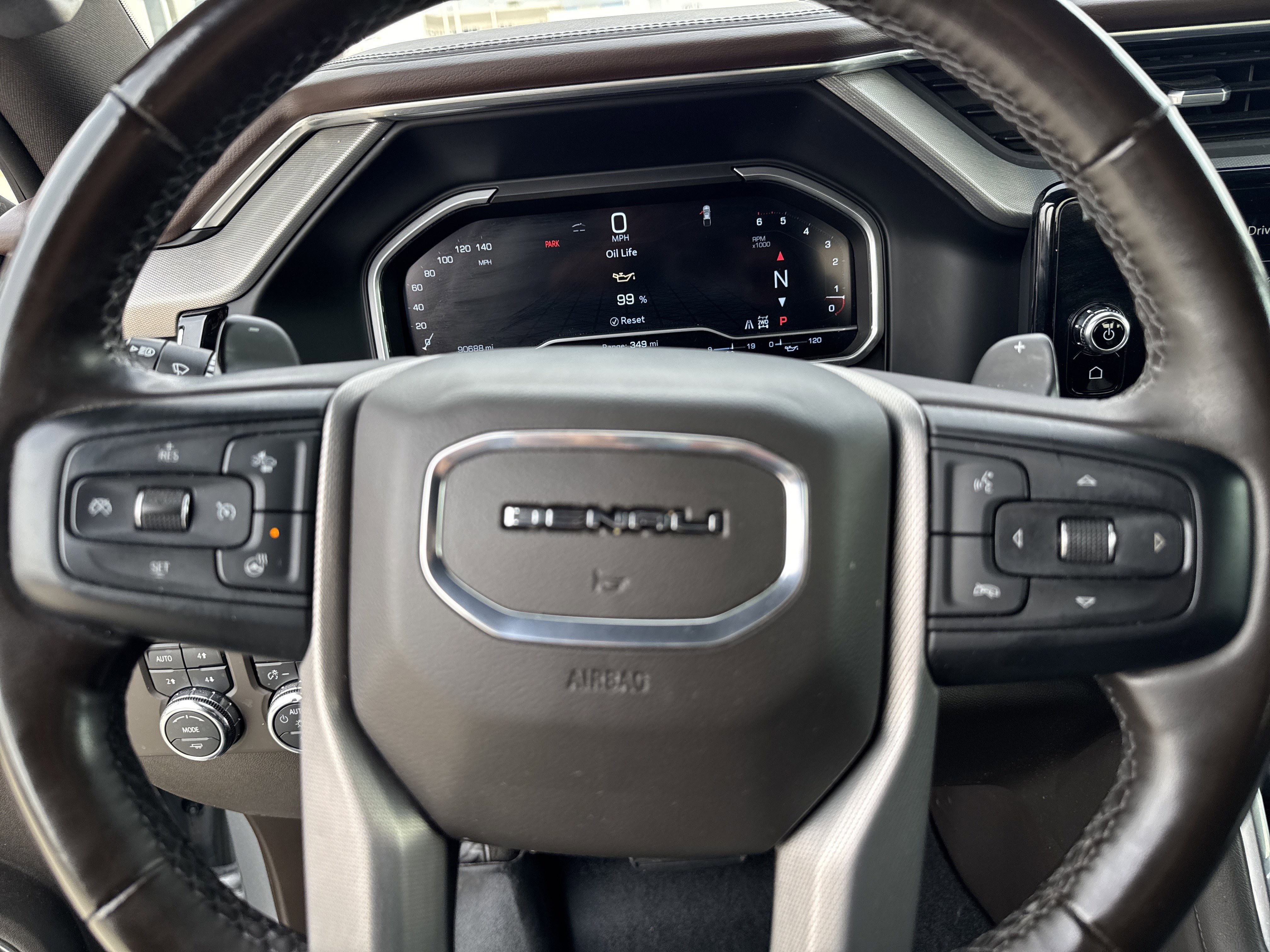 Used 2023 GMC Sierra 1500 Denali w/ Technology Package image 14