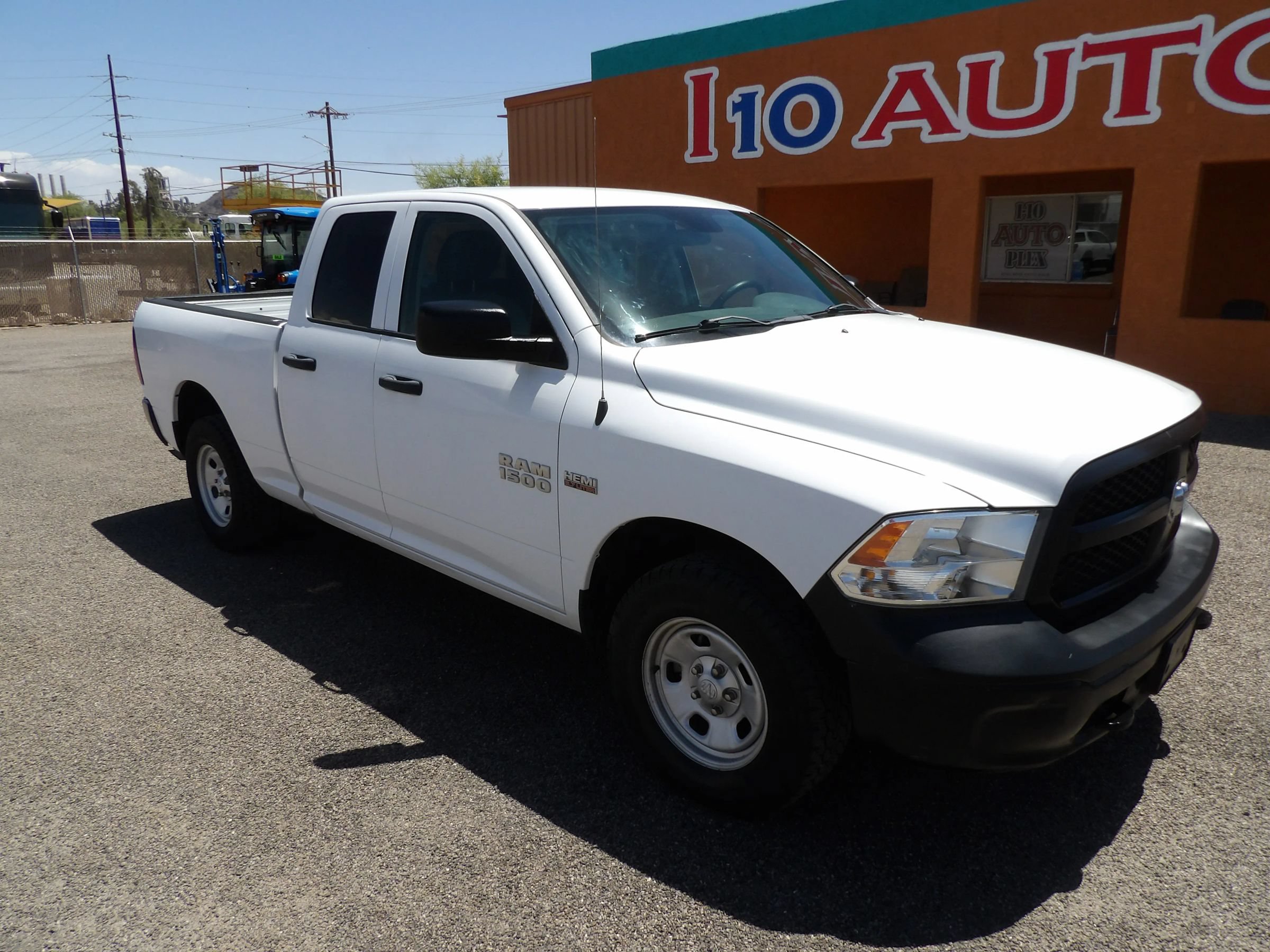 Used 2016 RAM 1500 Tradesman w/ Popular Equipment Group AWD/4WD image 2