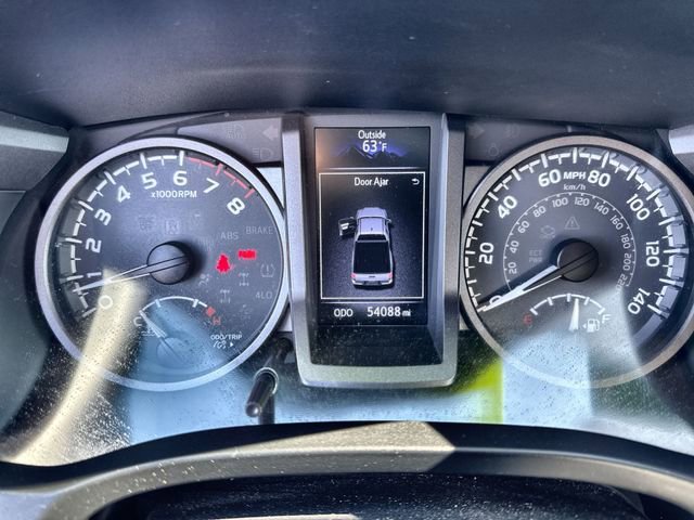 Used 2019 Toyota Tacoma TRD Sport w/ TRD Premium Sport Package image 23