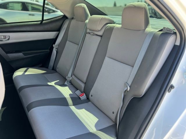 Used 2017 Toyota Corolla LE FWD image 15