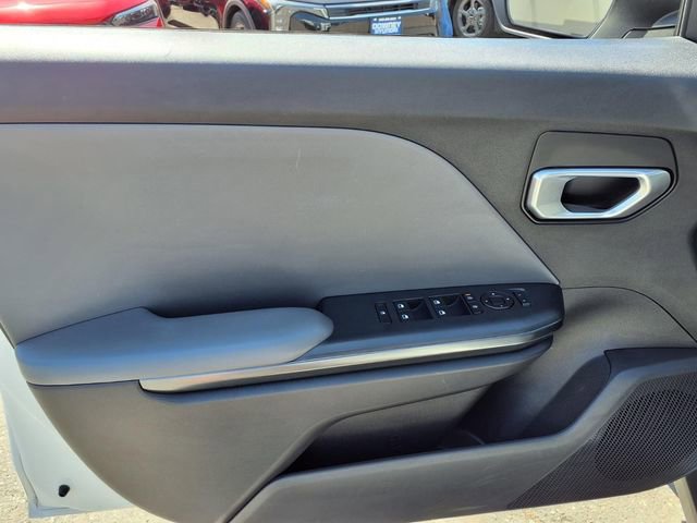 Used 2025 Kia K4 FWD image 20