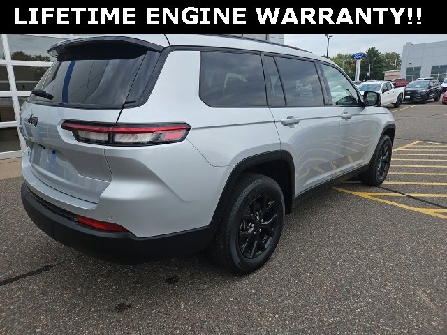 Used 2024 Jeep Grand Cherokee L Laredo image 7