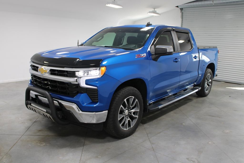 Used 2023 Chevrolet Silverado 1500 LT image 4