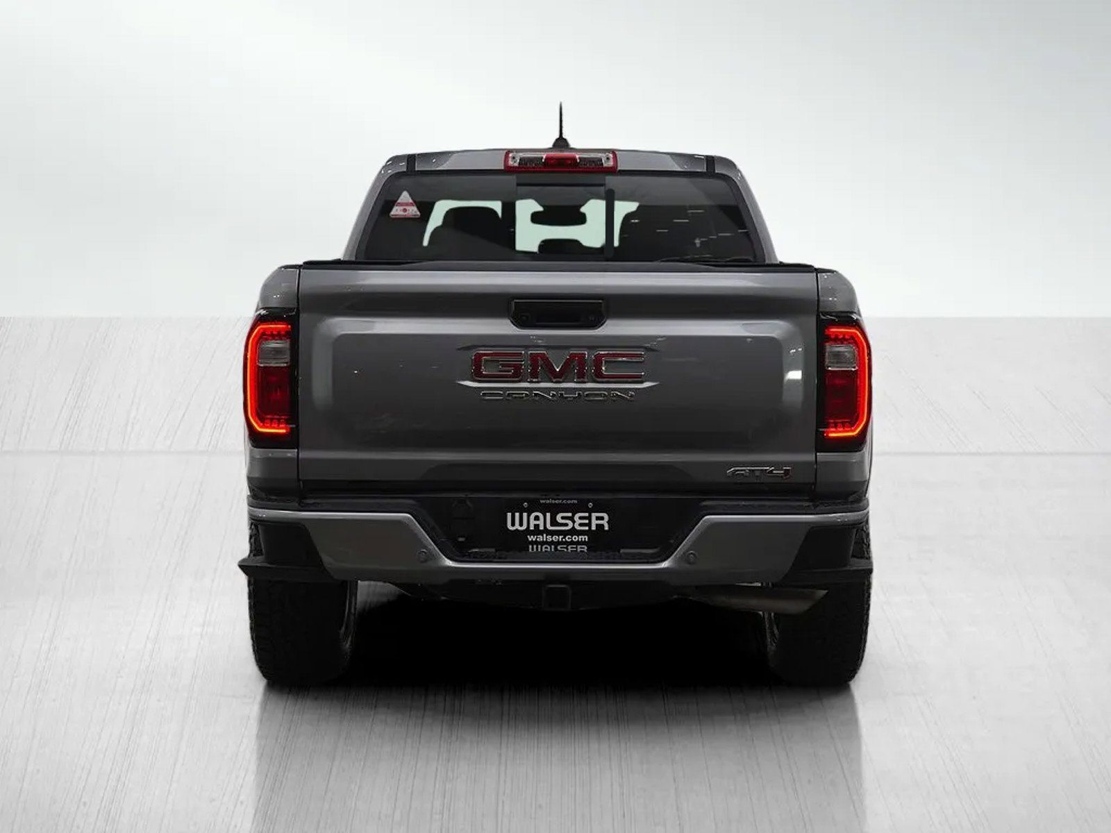 Used 2026 GMC Canyon AT4 w/ Technology Plus Package image 4