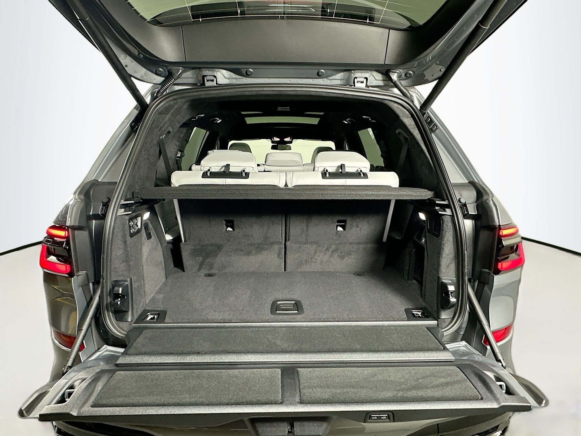 New 2026 BMW X7 xDrive40i image 28