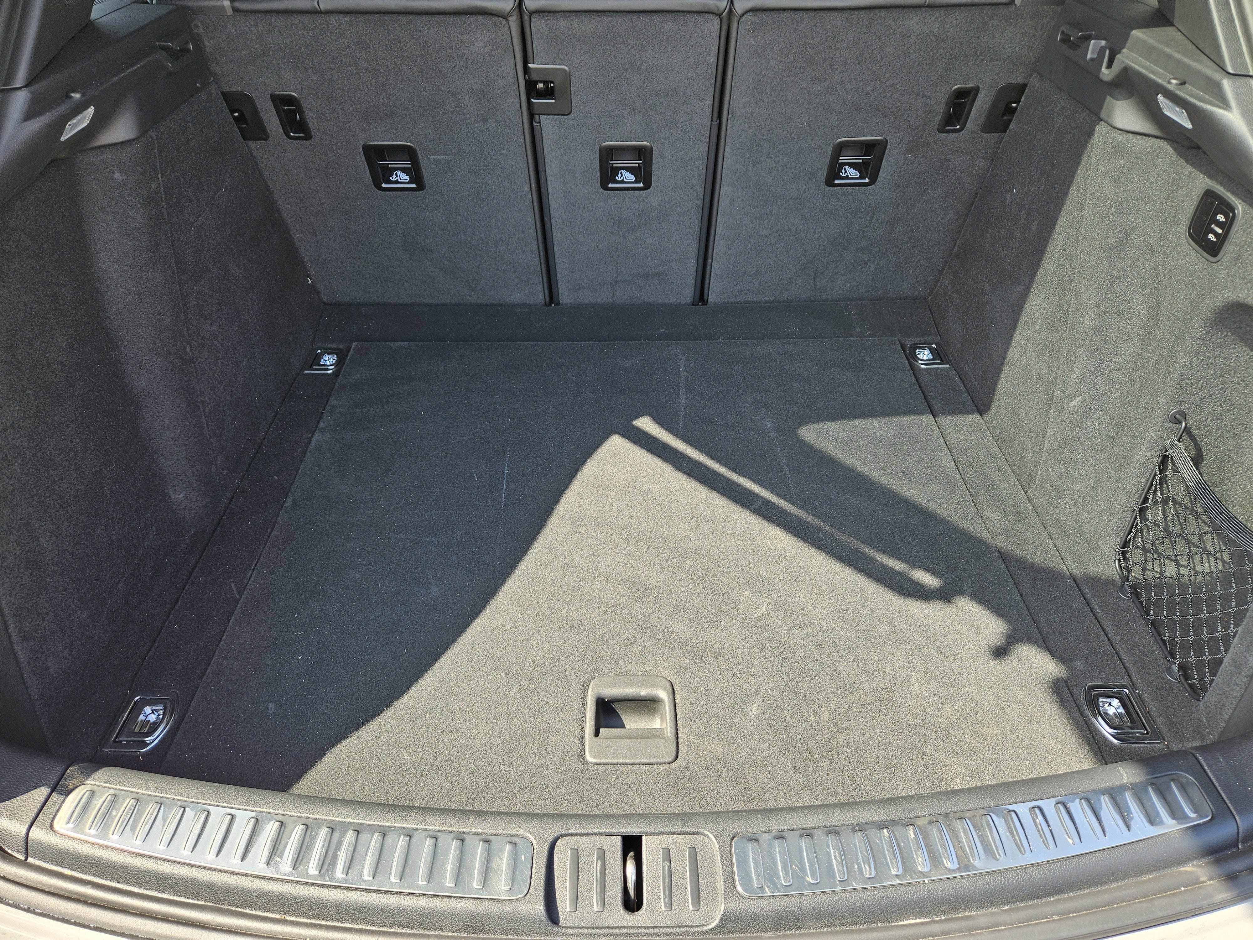 Certified 2024 Porsche Macan GTS image 31