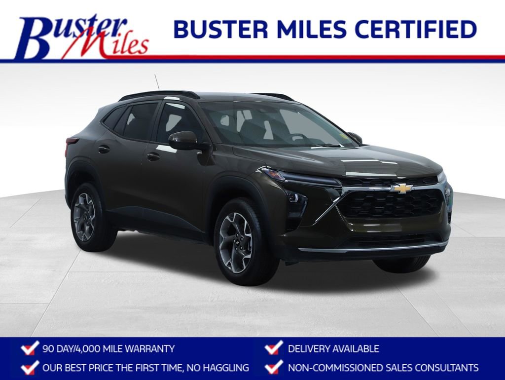 Used 2024 Chevrolet Trax LT w/ Driver Confidence Package image 1