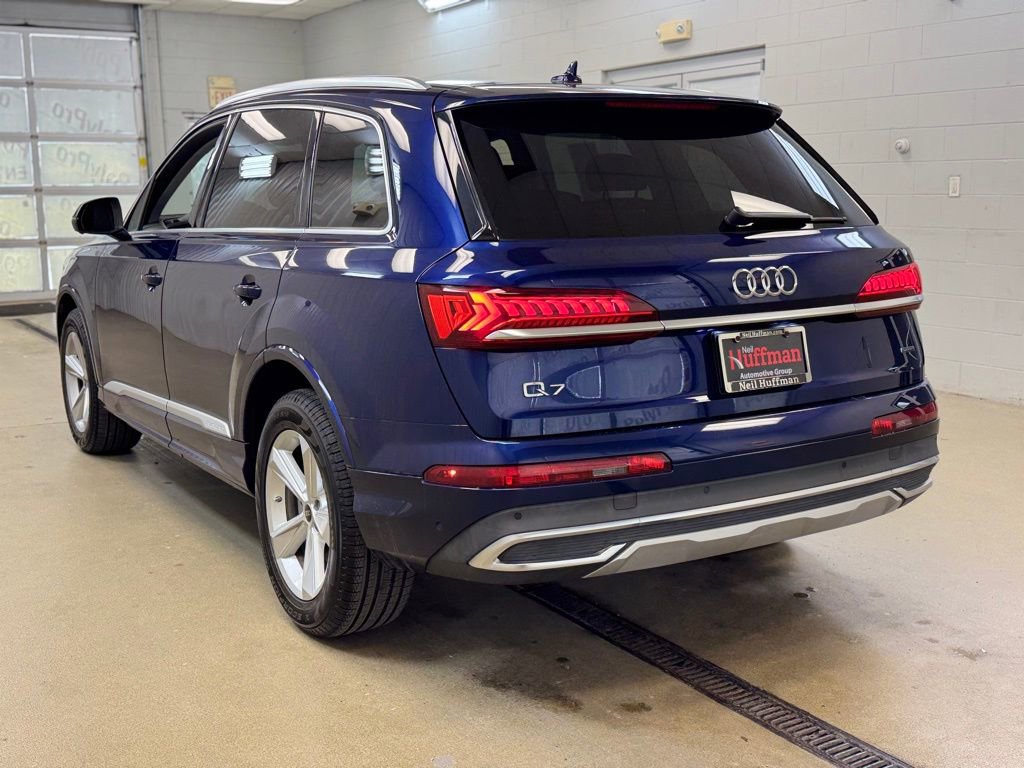 Used 2022 Audi Q7 3.0T Premium AWD/4WD image 7