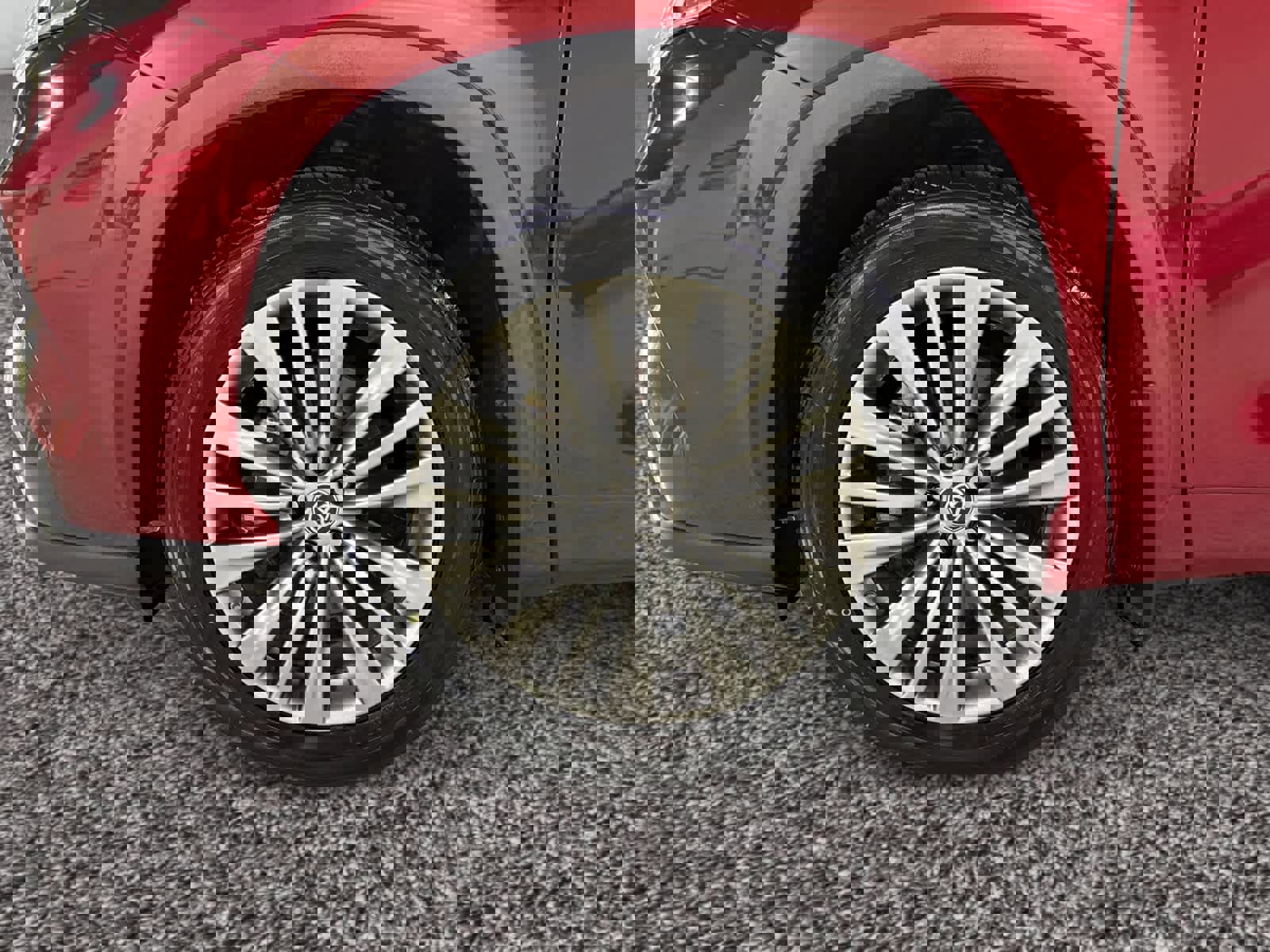 Used 2022 Toyota Highlander Platinum image 18