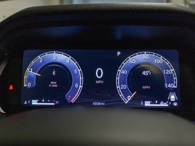 Certified 2025 Jeep Grand Cherokee Altitude image 11