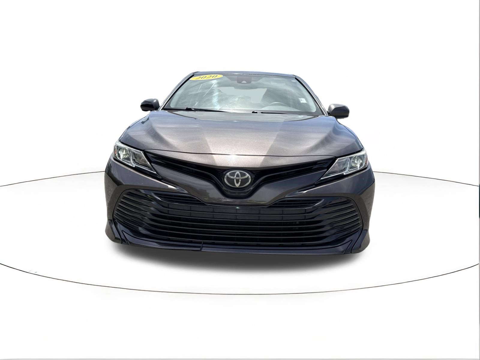 Used 2020 Toyota Camry LE FWD image 8