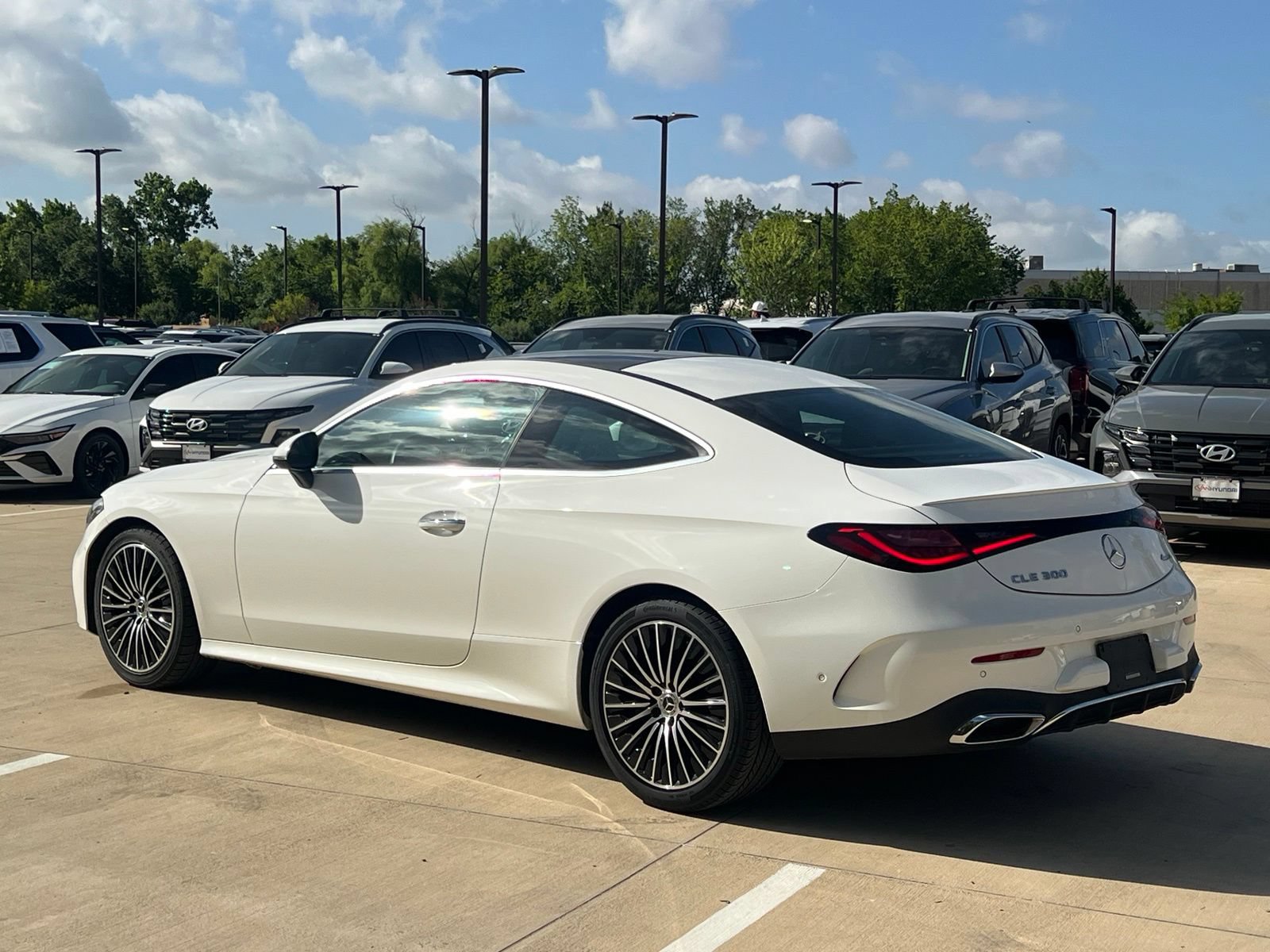 Used 2025 Mercedes-Benz CLE 300 4MATIC Coupe w/ AMG Line image 9