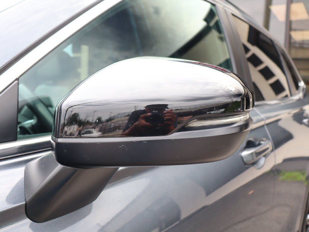Used 2024 Honda CR-V Sport Touring image 11