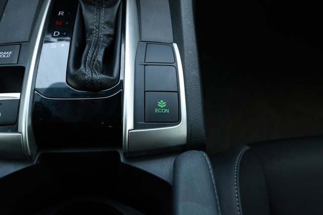 Used 2021 Honda Civic Sport image 18