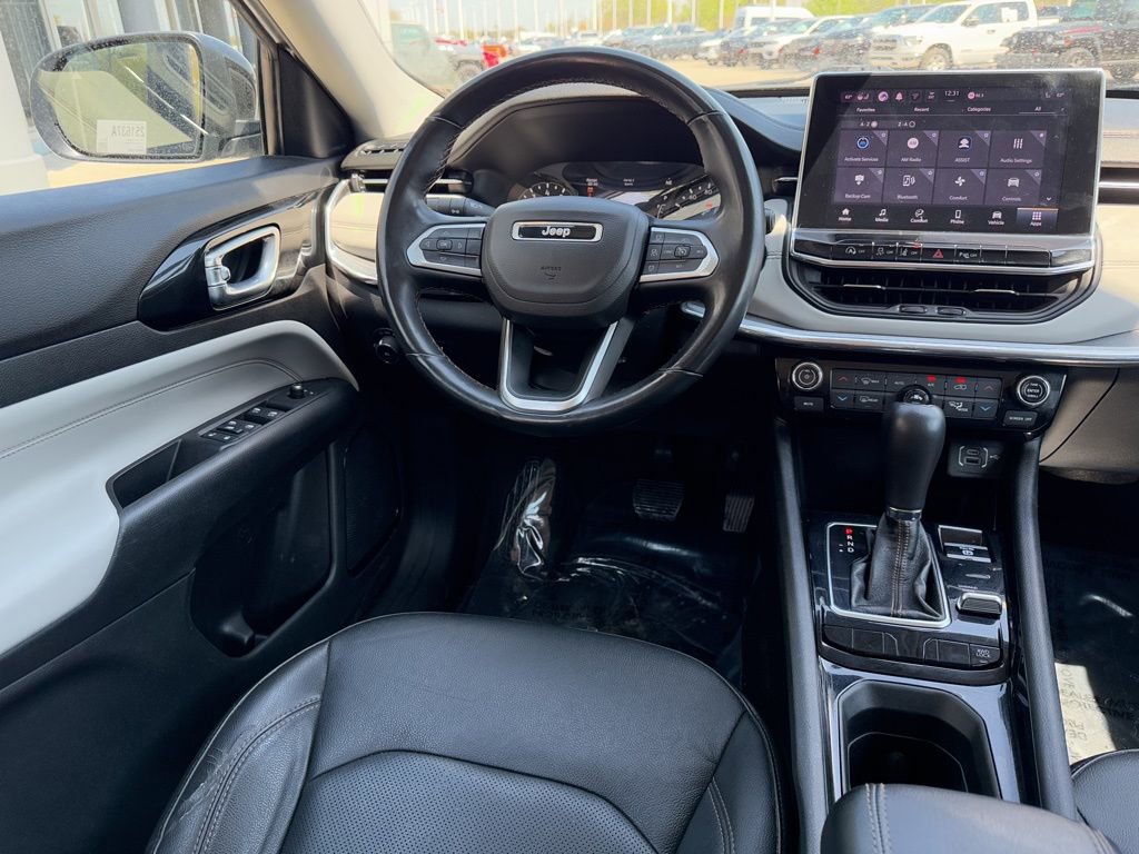 Used 2022 Jeep Compass Limited AWD/4WD image 21