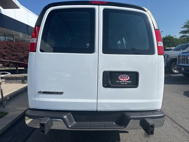 Used 2023 Chevrolet Express 2500 w/ Driver Convenience Package image 7