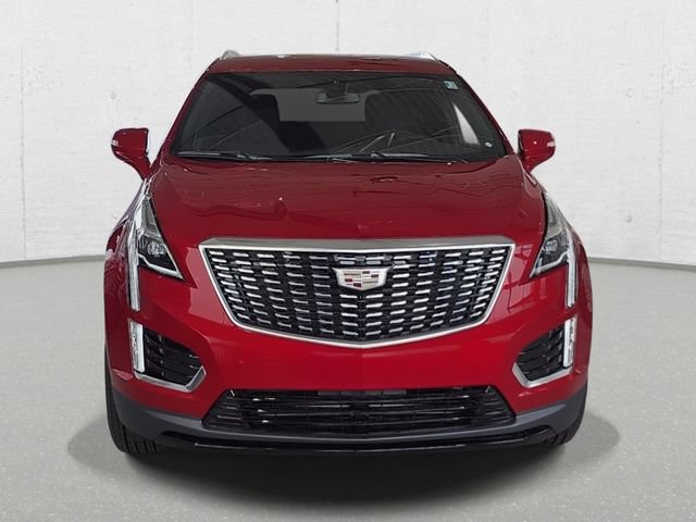 Used 2026 Cadillac XT5 Luxury w/ LPO, Floor Liner Package AWD/4WD image 2