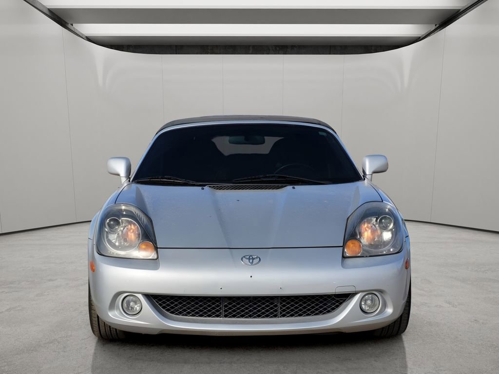 Used 2005 Toyota MR2 image 7