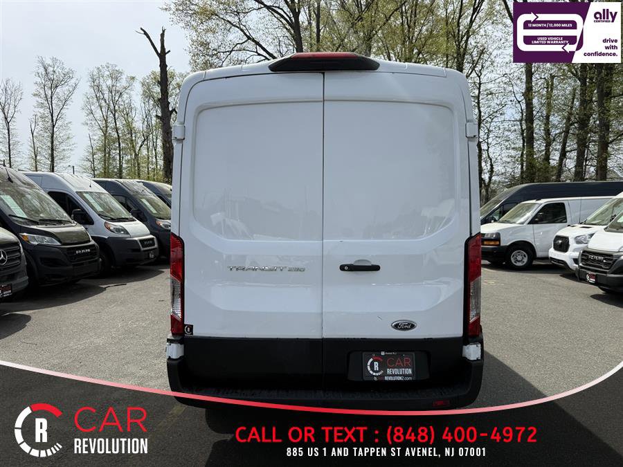 Used 2025 Ford Transit 250 148 Medium Roof RWD image 5