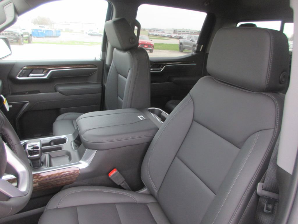 New 2026 GMC Sierra 1500 Elevation w/ Elevation Premium Package image 14