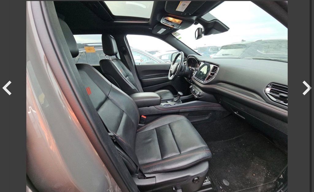 Used 2025 Dodge Durango GT AWD/4WD image 8