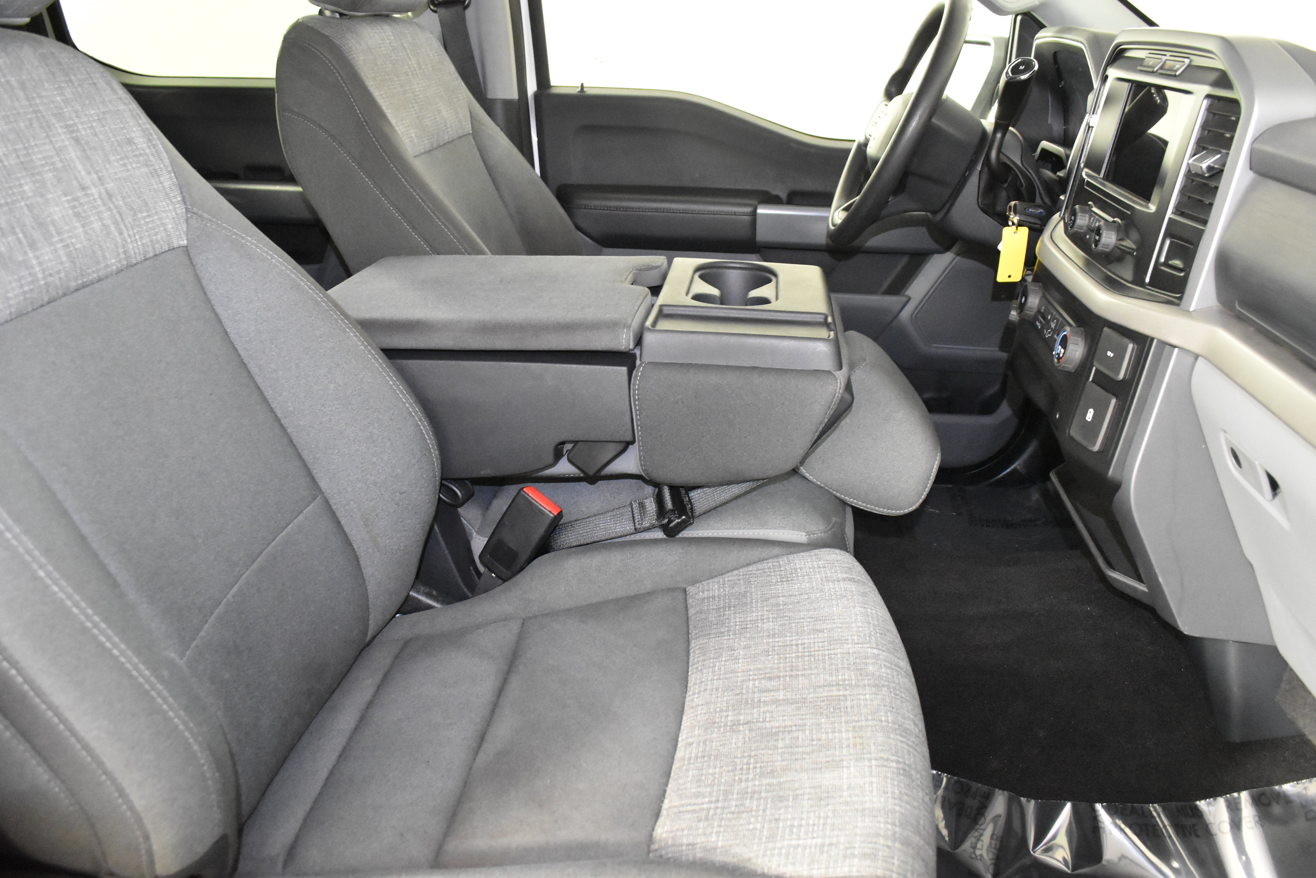 Used 2022 Ford F150 XLT image 44