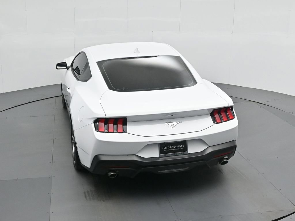 Certified 2024 Ford Mustang Coupe image 38