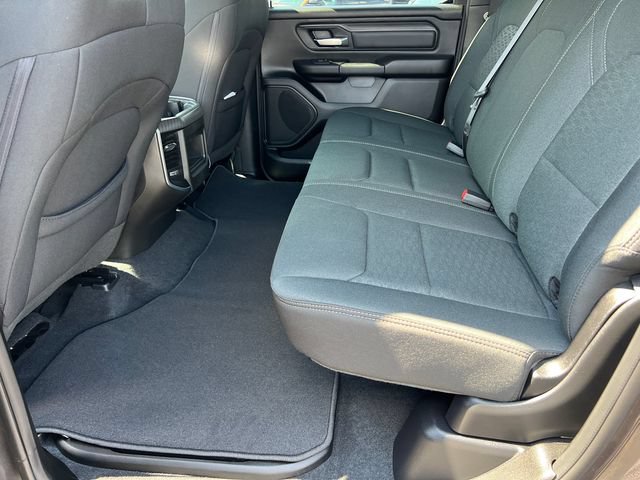 New 2026 RAM 1500 Express AWD/4WD image 24