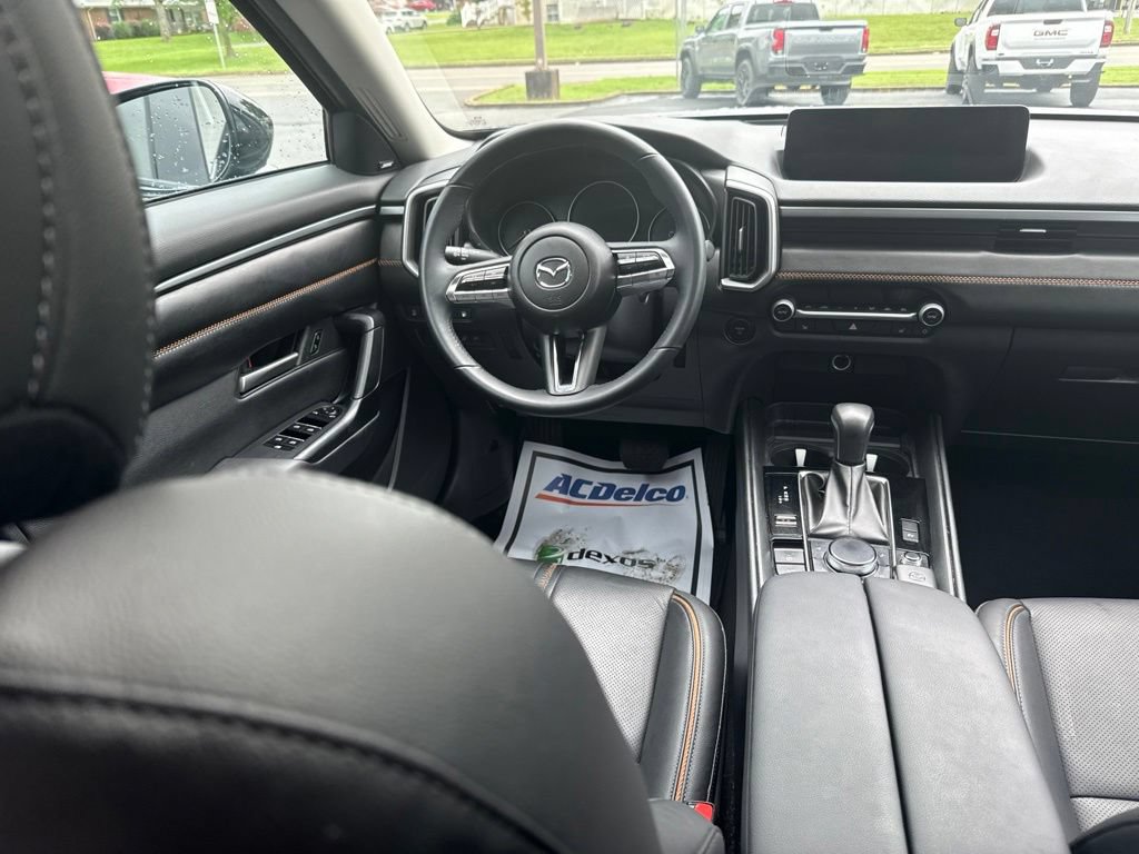 Used 2025 MAZDA CX-50 AWD 2.5 Hybrid w/ Premium Pkg image 16