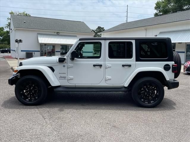 Used 2023 Jeep Wrangler Unlimited Sahara w/ Cold Weather Group AWD/4WD image 28