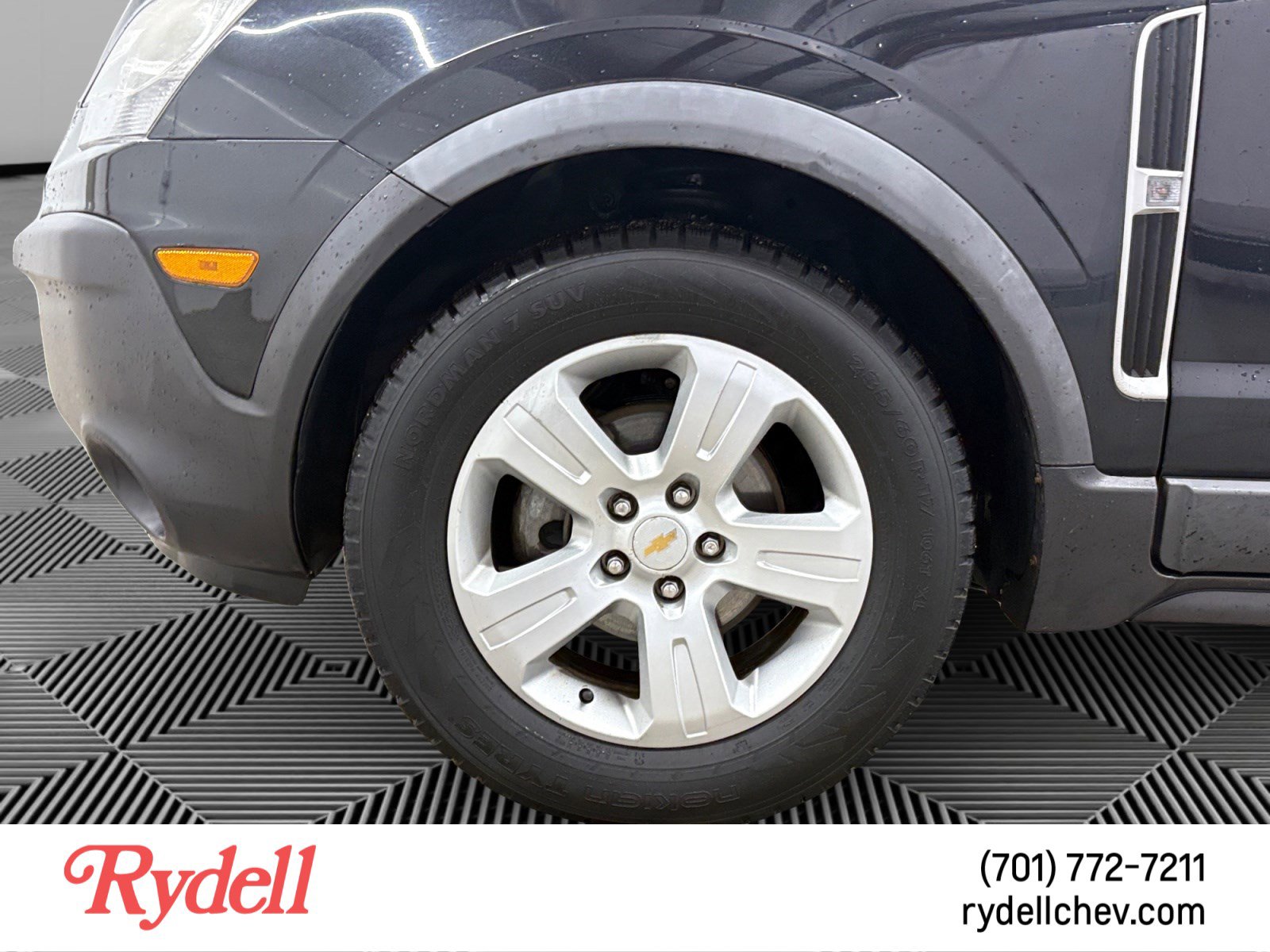 Used 2014 Chevrolet Captiva Sport LS FWD image 9