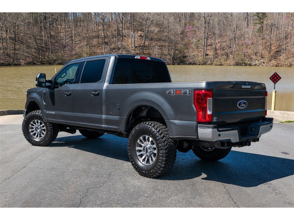 Used 2019 Ford F250 Lariat w/ Lariat Value Package image 5