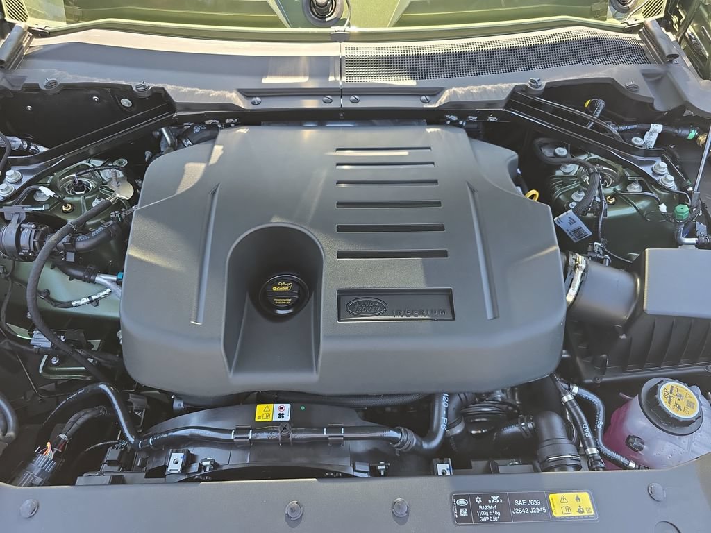 New 2026 Land Rover Defender 130 S AWD/4WD image 32